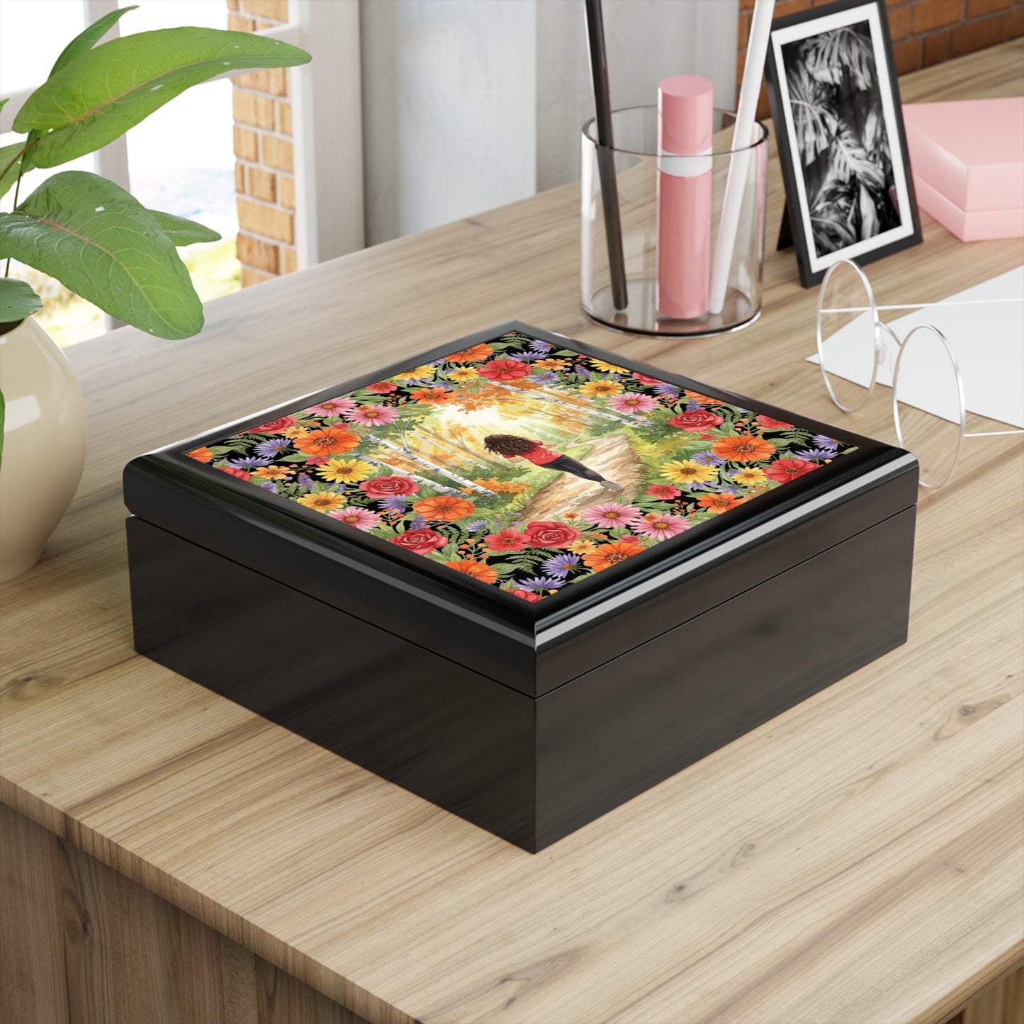 The Roxanne - Floral Serenity Jewelry Box | Perfect Gift for Nature Lovers | Elegant Storage Solution