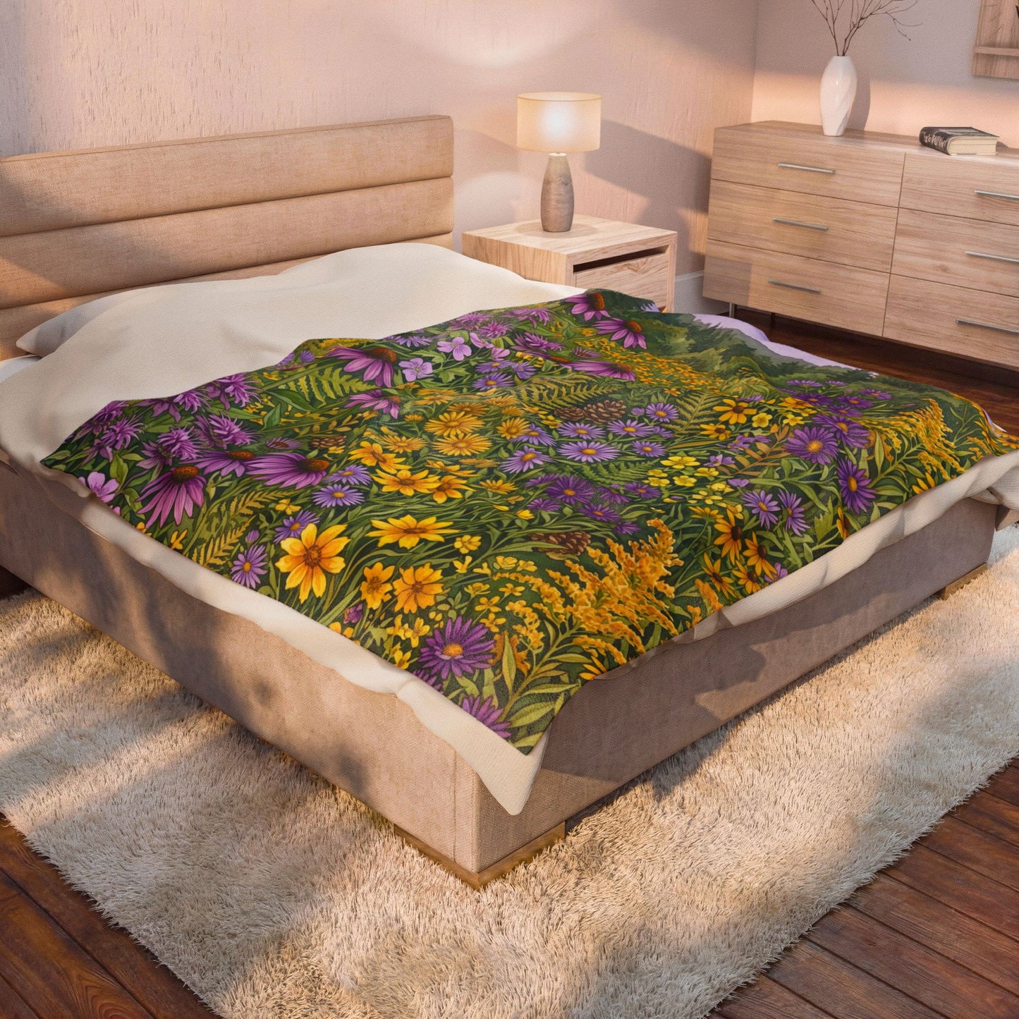Wildflower Meadow Velveteen Plush Blanket — Cozy Floral Throw for Nature Lovers
